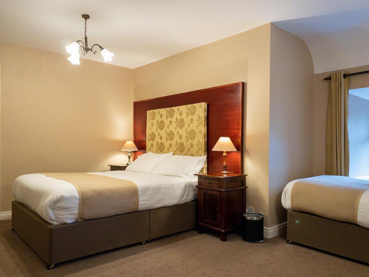 Hotel Leenane 3*